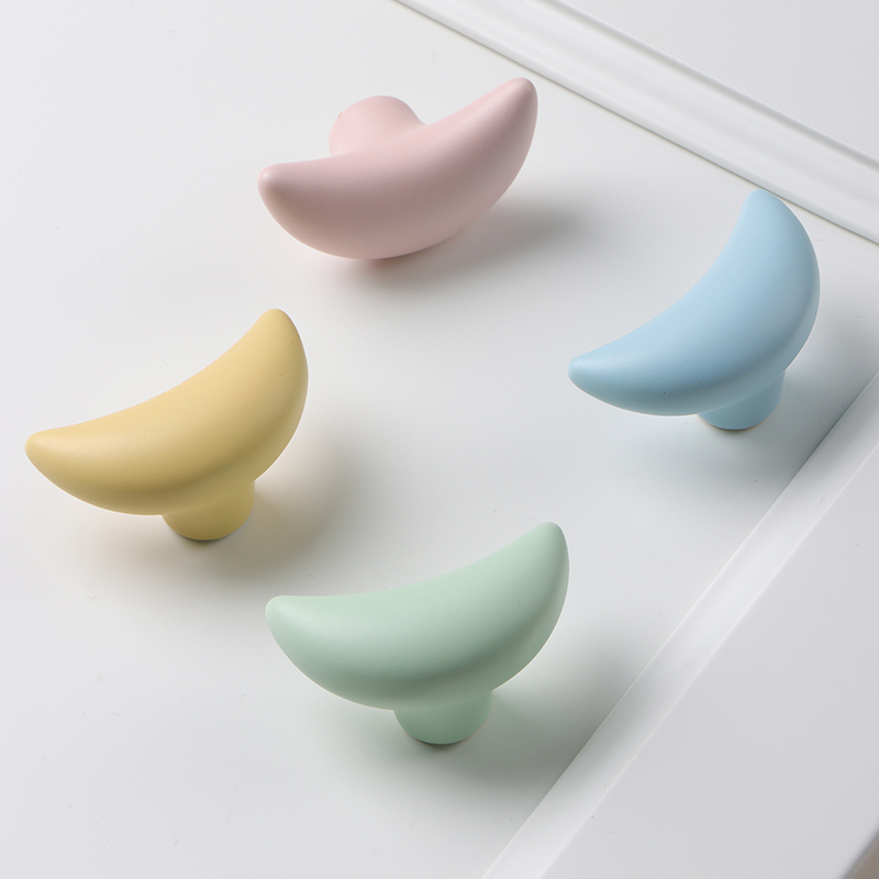 可爱云朵拉手定制简约儿童房衣柜门橱柜子床头柜抽屉单孔把手彩色