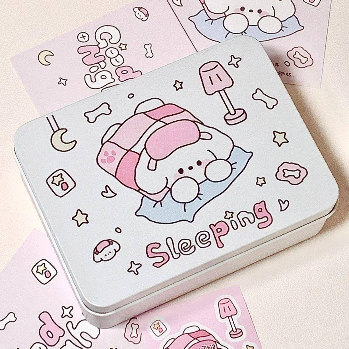 可爱奶呼呼睡觉小狗马口铁盒卡膜卡套收纳盒LOMO小卡贴纸杂物收纳