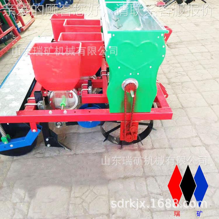 花生种精机行距株机距可001调长播果起垄播拖拉机带起垄施肥点播