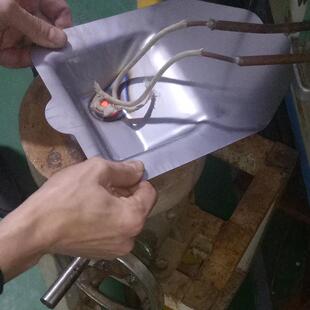 承感应加热机线路提式感应焊接手机器轴感应FOL加设热备铜感应圈