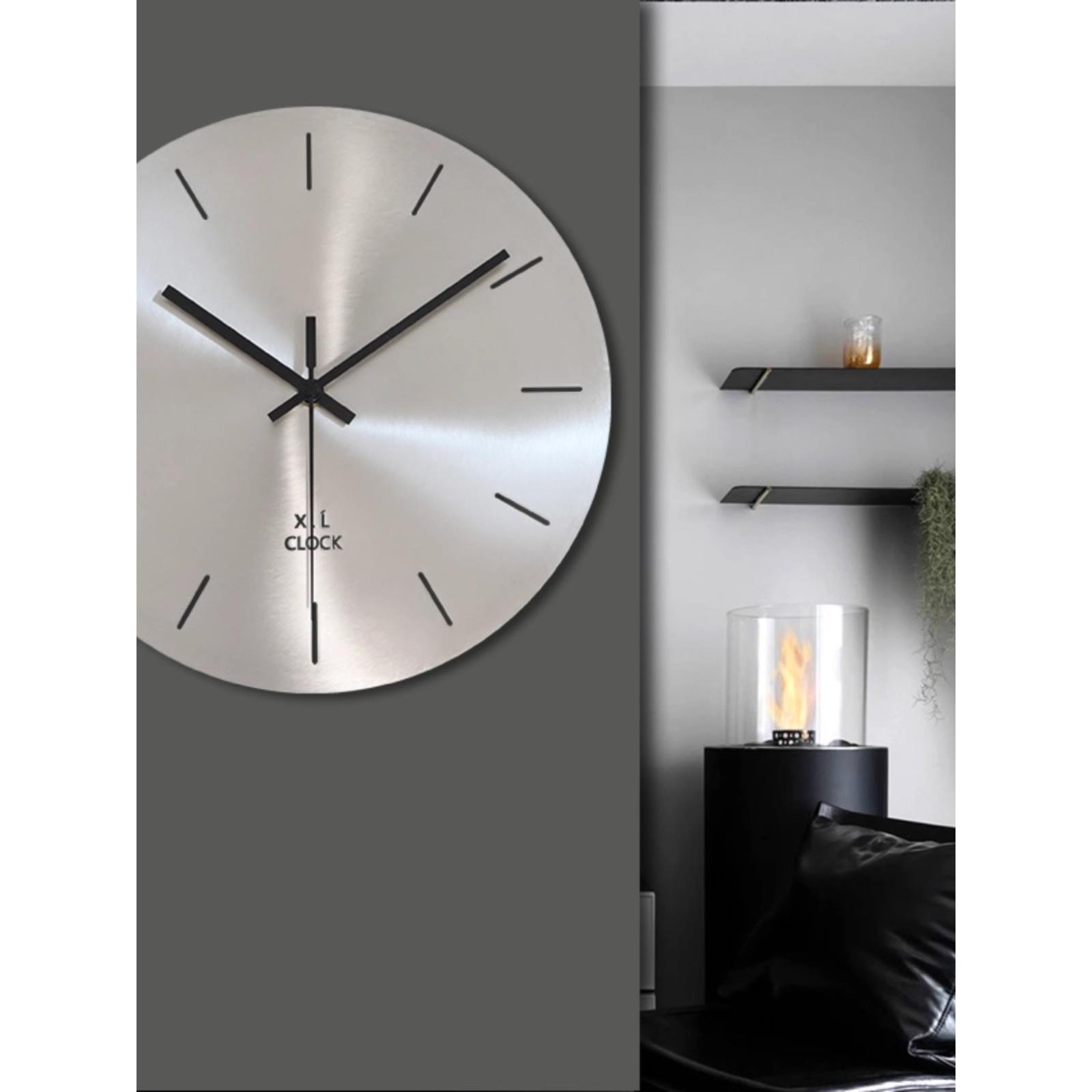 德国无障碍豪华创意简单现代不锈钢客厅挂钟银色个性化时钟没有数