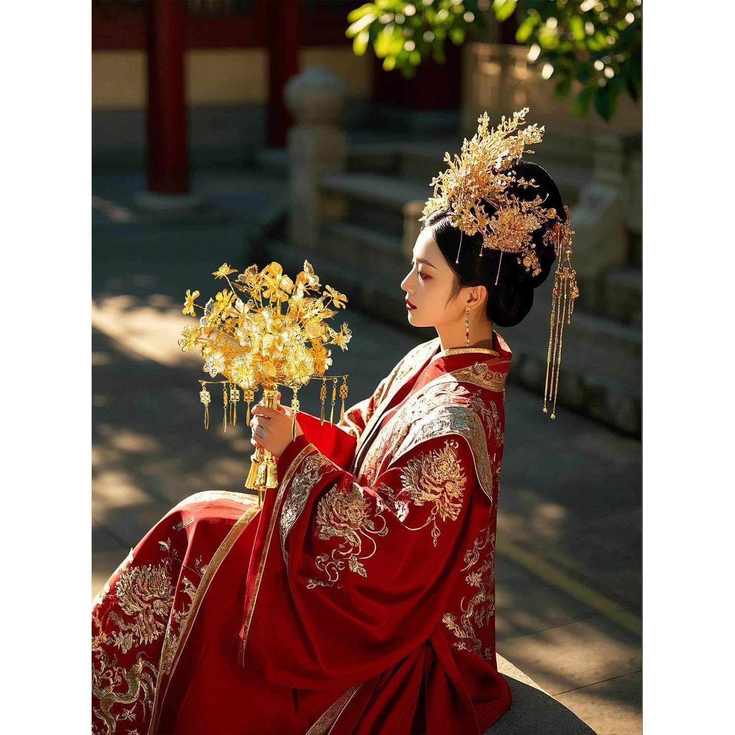 金色手捧花中式新娘闺蜜结婚礼物婚礼diy新婚秀禾高级晨袍团扇,鲜花速递/花卉仿真/绿植园艺,新娘手捧花,淘宝优惠券,粉丝福利购,淘宝优惠卷