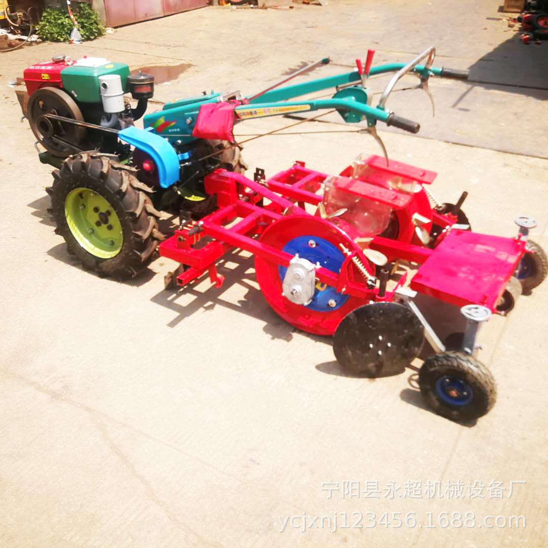 播山西甜玉米谷物铺膜播种机子12马力以大豆花生精免量种手扶车配