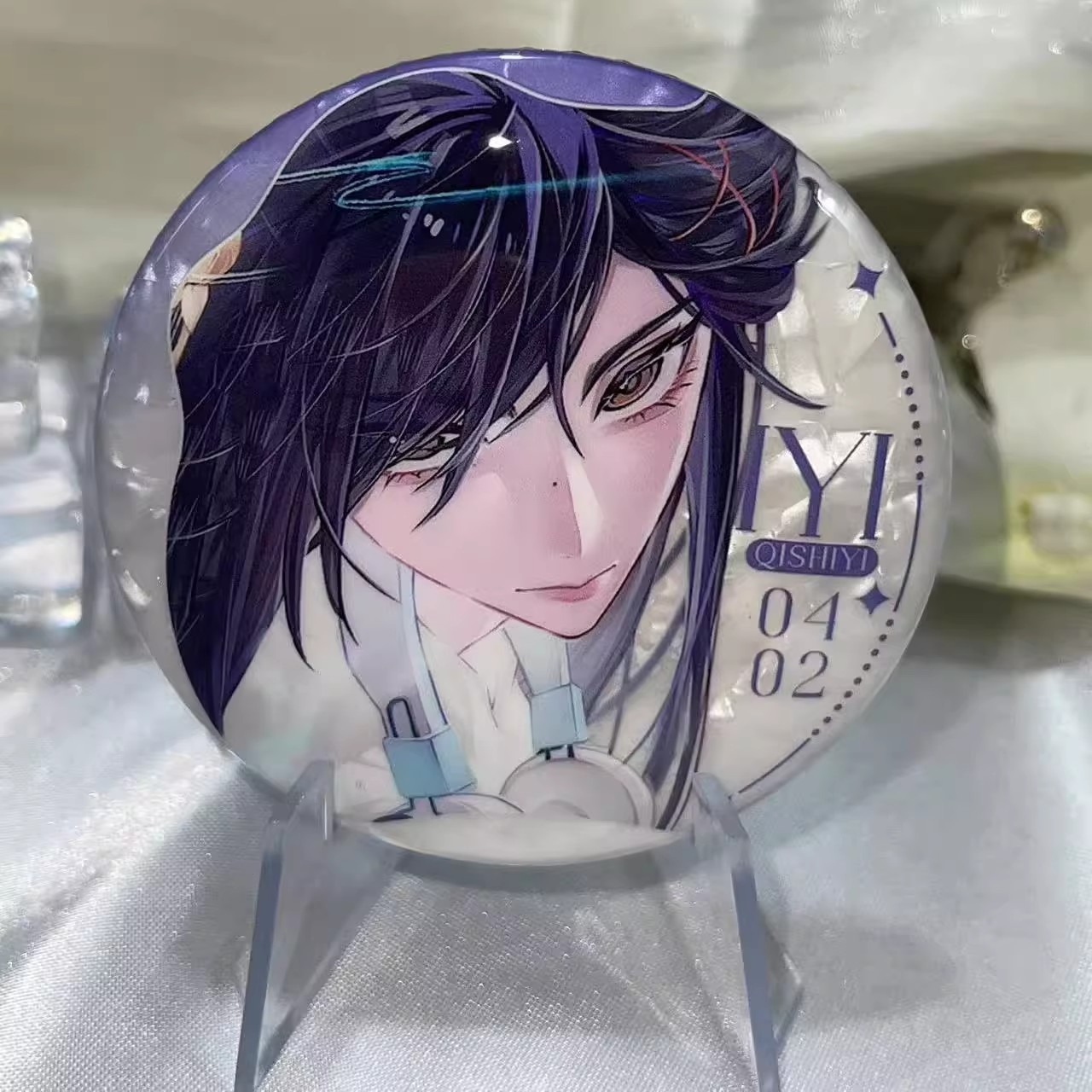 第五人格周边古董商白瓷吧唧徽章