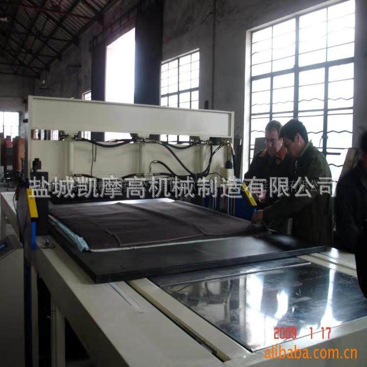 双边自动送料裁断机无纺布布料制鞋裁切机下料机,五金/工具,雕刻机,淘宝优惠券,粉丝福利购,淘宝优惠卷