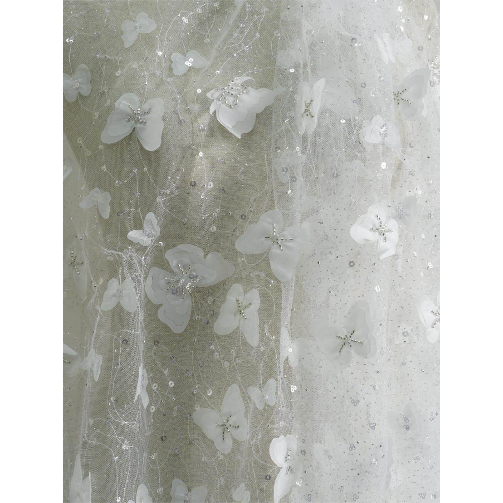 白色精致立体蝴蝶珠管亮片钉珠绣花烫银面料DIY洛丽塔辅料宽125cm