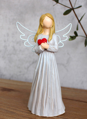 跨境新品爱心天使摆件家居手绘女孩雕像装饰树脂工艺品情人节