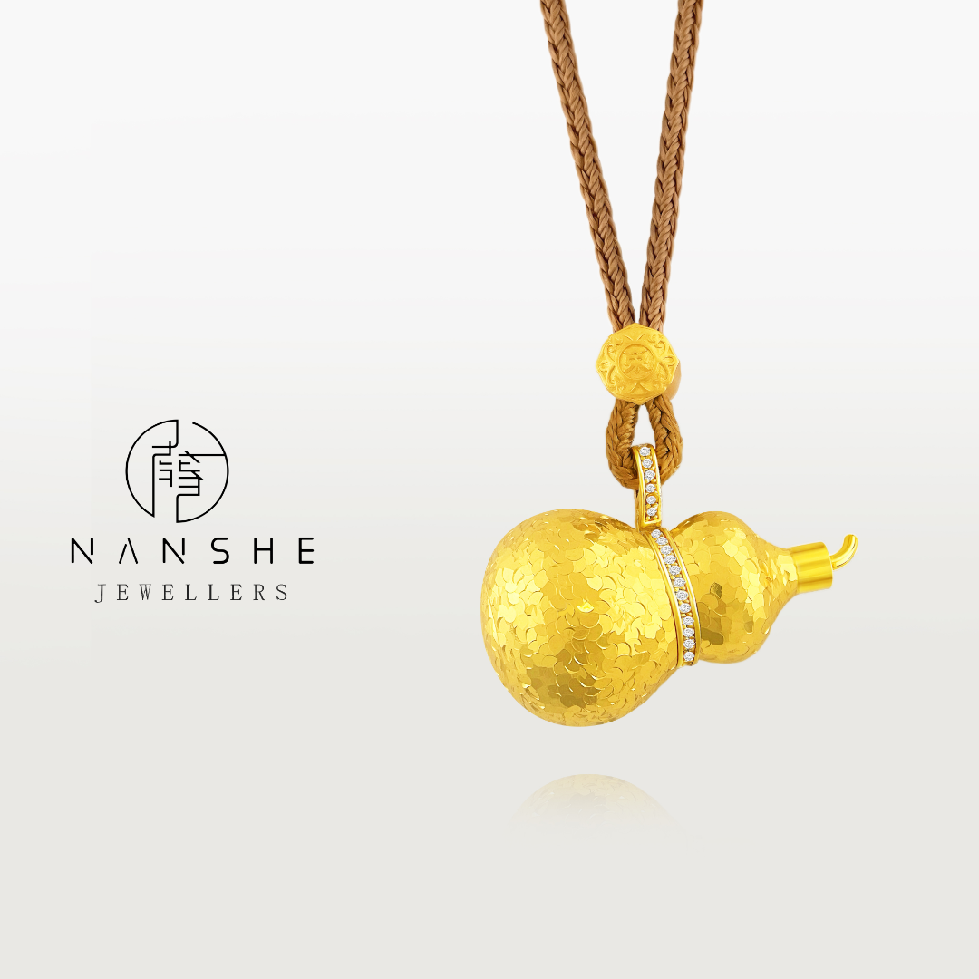 NANSHE/南奢 新中式光影碎冰冰实心葫芦香囊项链L1660