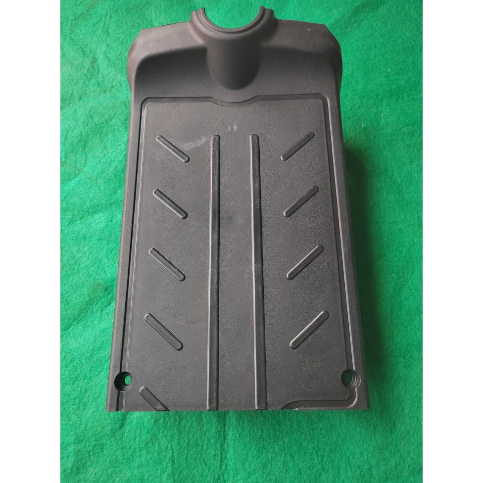 金彭电动车酷动脚踏板电池上盖防盗盖板立马脚踩板小刀格林金箭