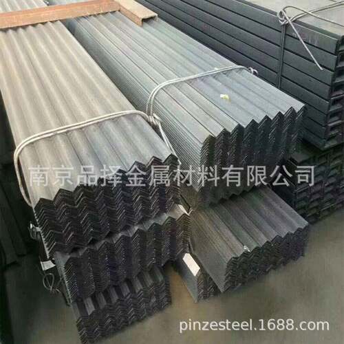 供应角钢50*5  63*6等边角钢 不等边角铁75*50*6现货 槽钢 售