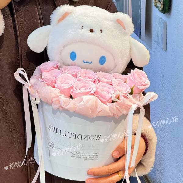 玉桂狗玩偶花束抱抱桶生日礼物送女生闺蜜香皂花情人节礼物仿真花
