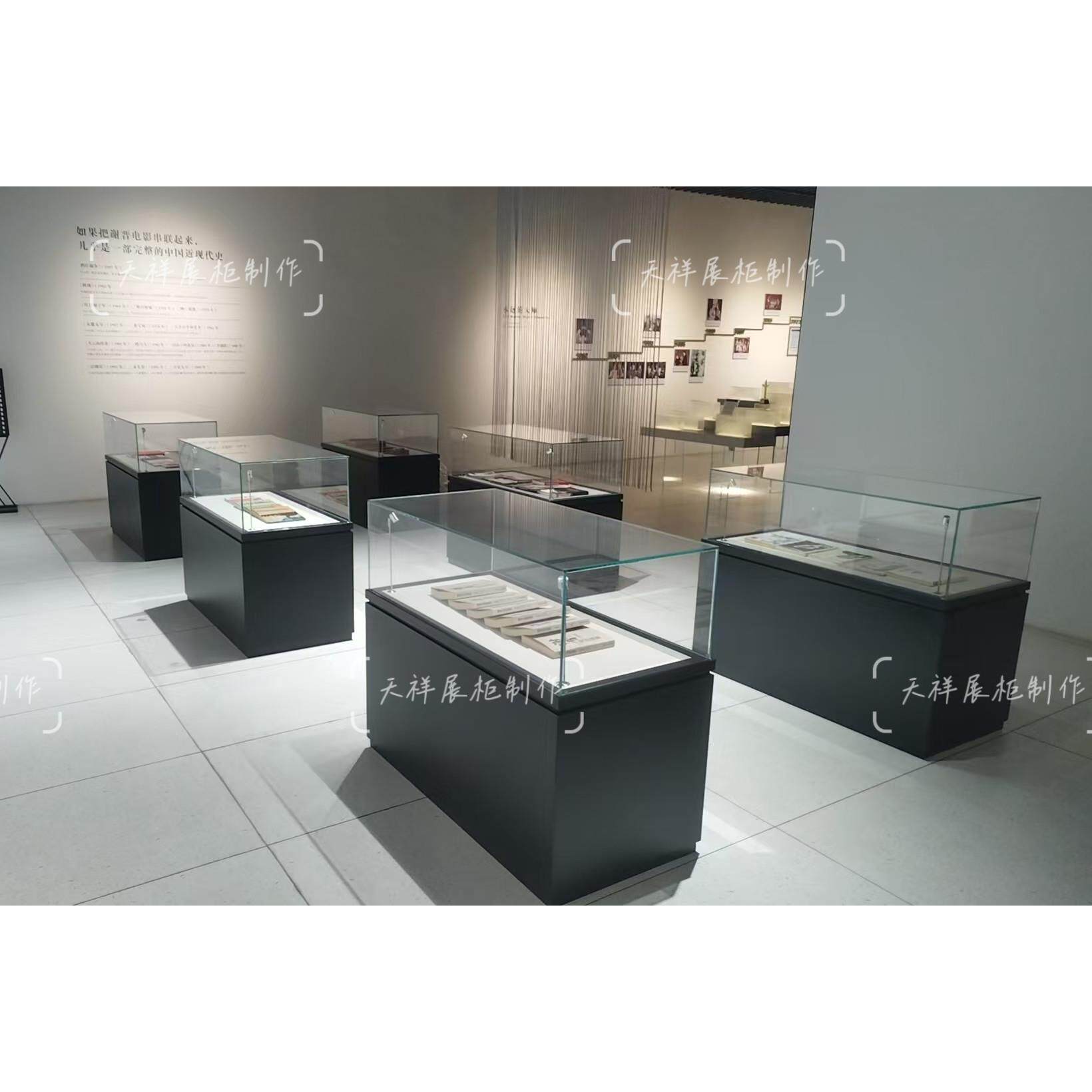 博物馆钢化玻璃展柜文物瓷玉器展柜展览馆收藏品展柜平柜陈列柜