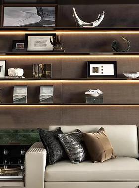 现代样板间售楼处电视柜背景墙书架卷边盆帆船烛台创意摆件装饰品