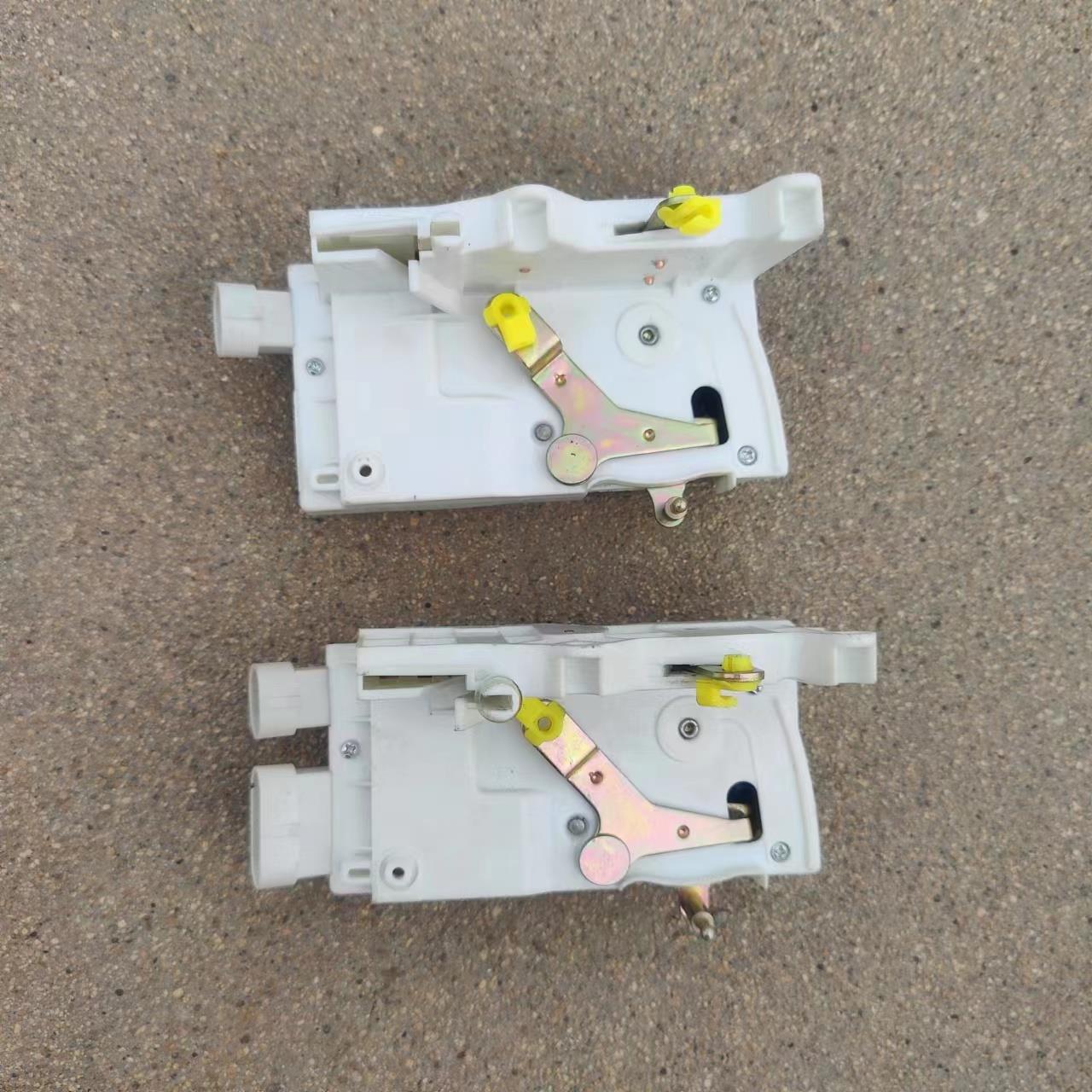 适上汽红岩C100杰狮C500车门遥控中控锁新金刚机械车门锁锁体锁块