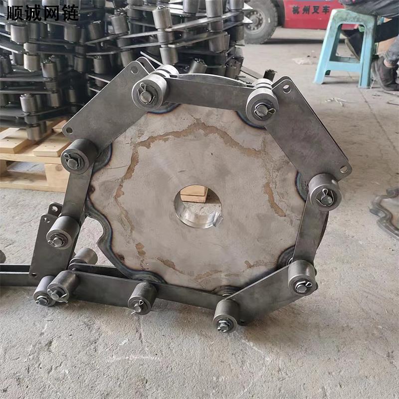 大节距链条101.6节距重型链条C2062C2082大滚珠工业传动弯板链条