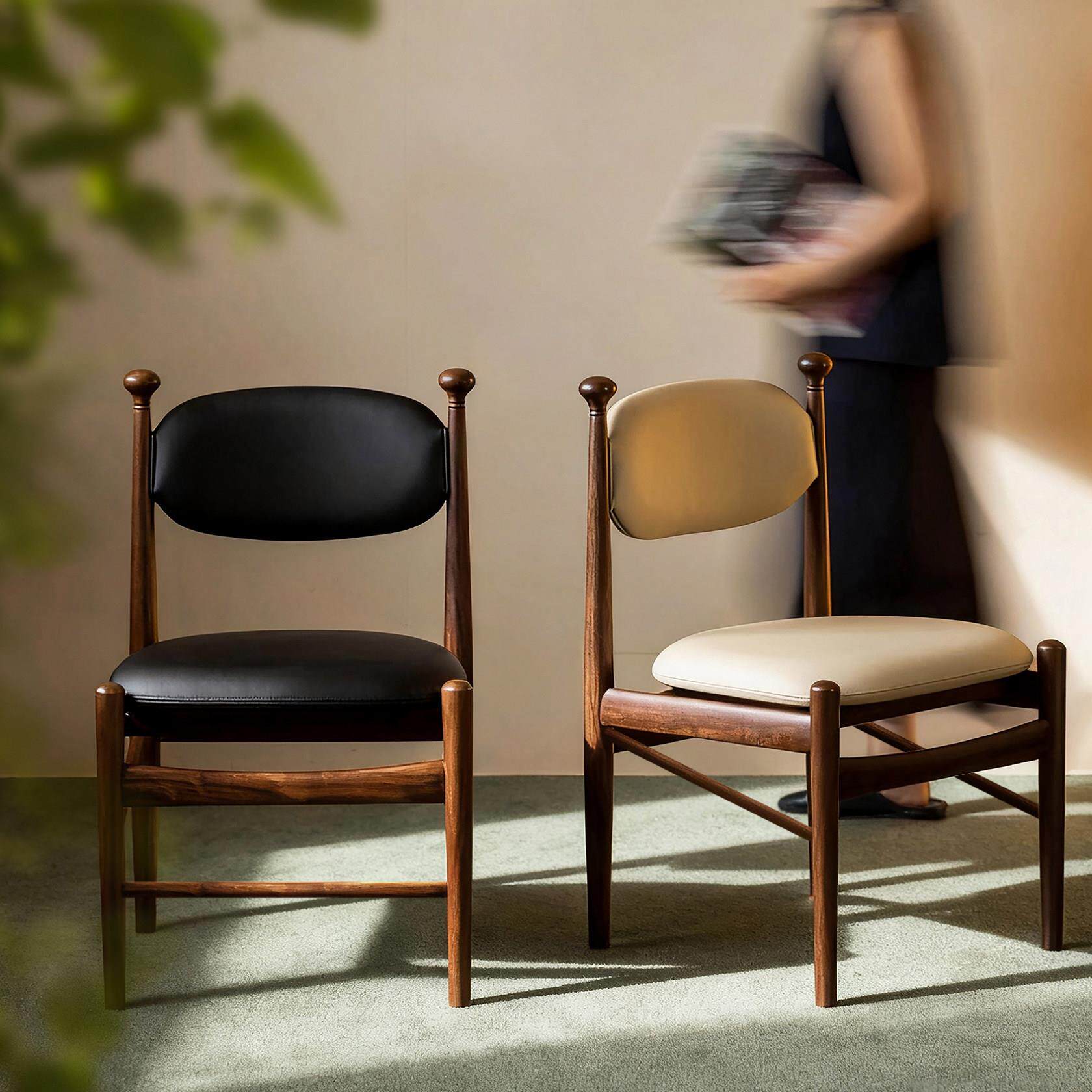 黑胡桃实木餐椅中复古侘寂靠背软包皮质小户型家用法式梳化妆凳子