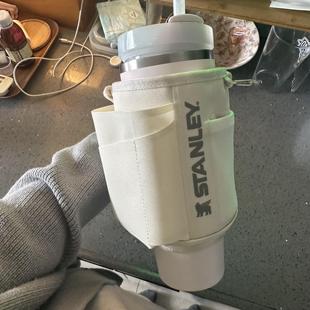 适用Stanley史丹利保温杯套30oz冰霸杯水壶包斜挎保护套40oz配件