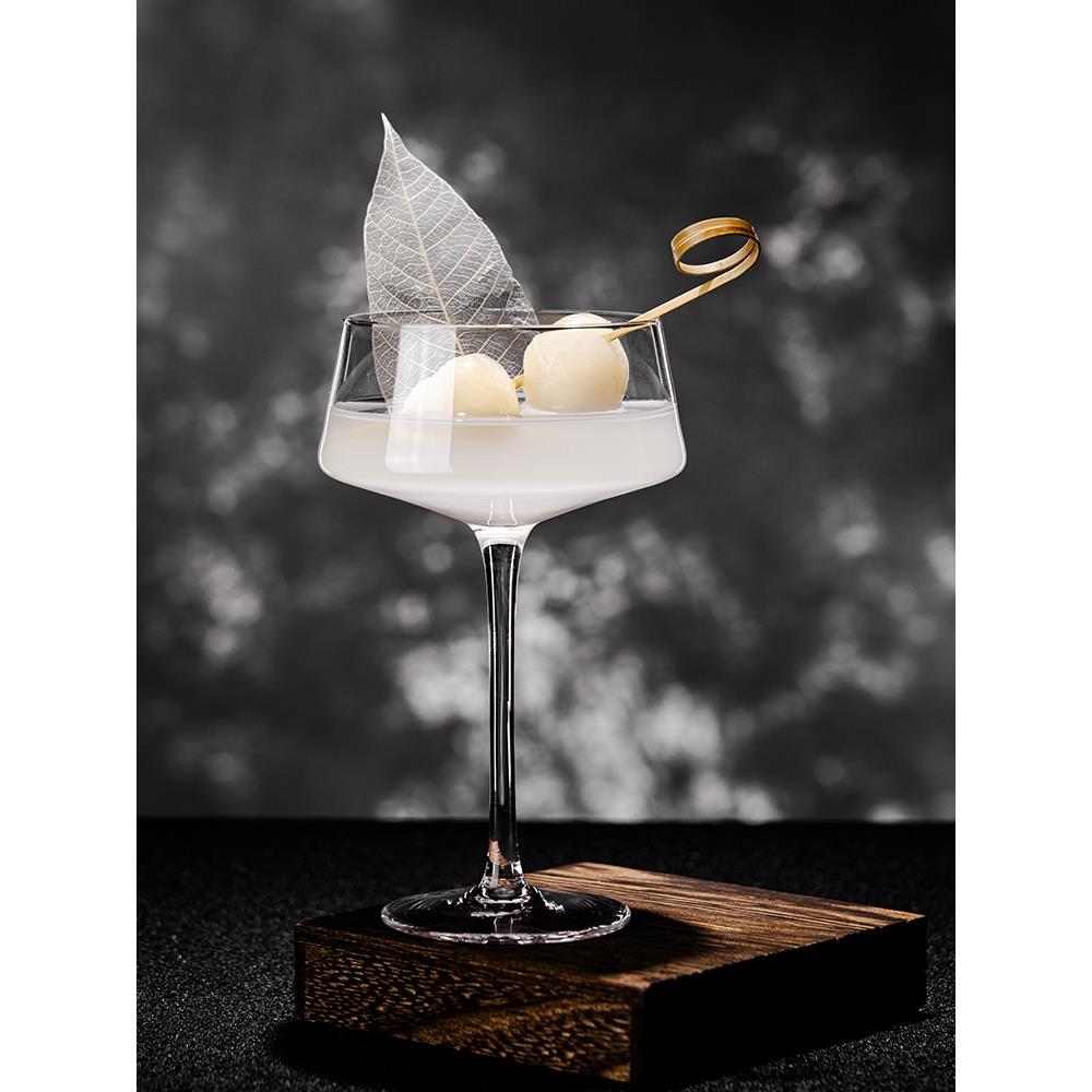 采购产品马提尼鸡尾酒杯,香槟杯,特殊杯,多饮杯,玻璃高玛格丽