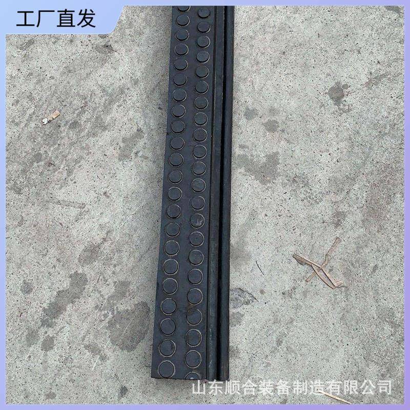 铁路轮缘槽橡胶嵌条厂家直供钢轨两侧橡胶条安装简单道床橡胶嵌条