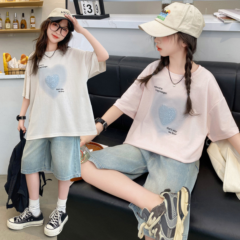 女童夏套装2025新款洋气童装时髦短袖t恤女孩牛仔短裤潮儿童夏装