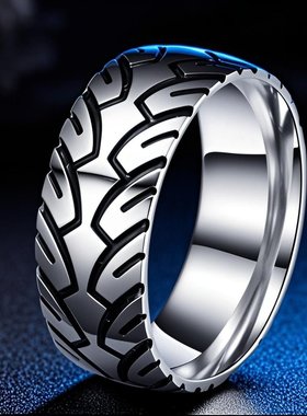 不锈钢戒指男潮嘻哈个性不掉色蚀刻轮胎纹指环高级百搭设计