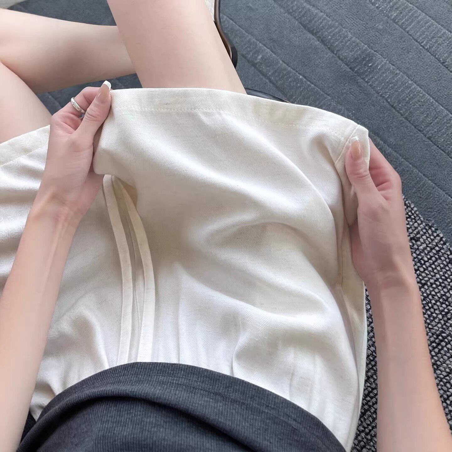白色亚麻短裤女夏薄款2026新款高腰宽松休闲小个子棉麻运动五分裤