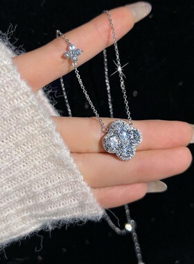 S925纯银四叶草项链女轻奢小众设计感锁骨链2025新款爆款颈链配饰