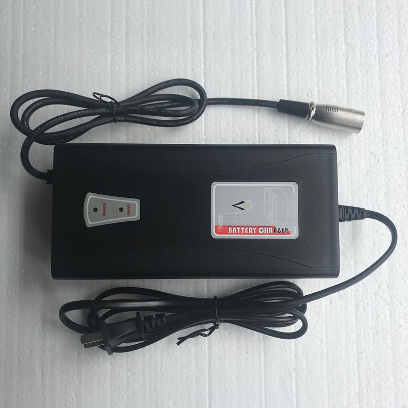 原装进口鸿柏HP1211B老年电动代步车电动轮椅24V4A智能充电器