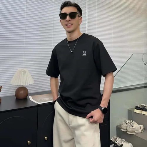 简约字母休闲时尚宽松百搭半袖男