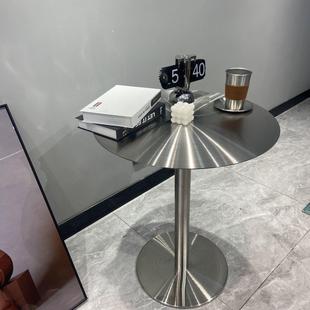 简约工业风咖啡桌网红奶茶店铁艺小圆桌子创意现代不锈钢阳台茶几