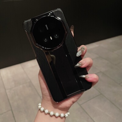 适用华为Mate70pro手机壳