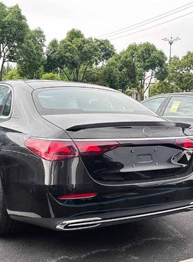 2024款奔驰E级 E Class W214 E260 E300 E53 AMG款尾翼扰流板