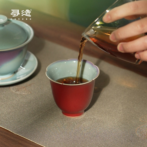 宋代钧窑红色花口纯手工主人杯