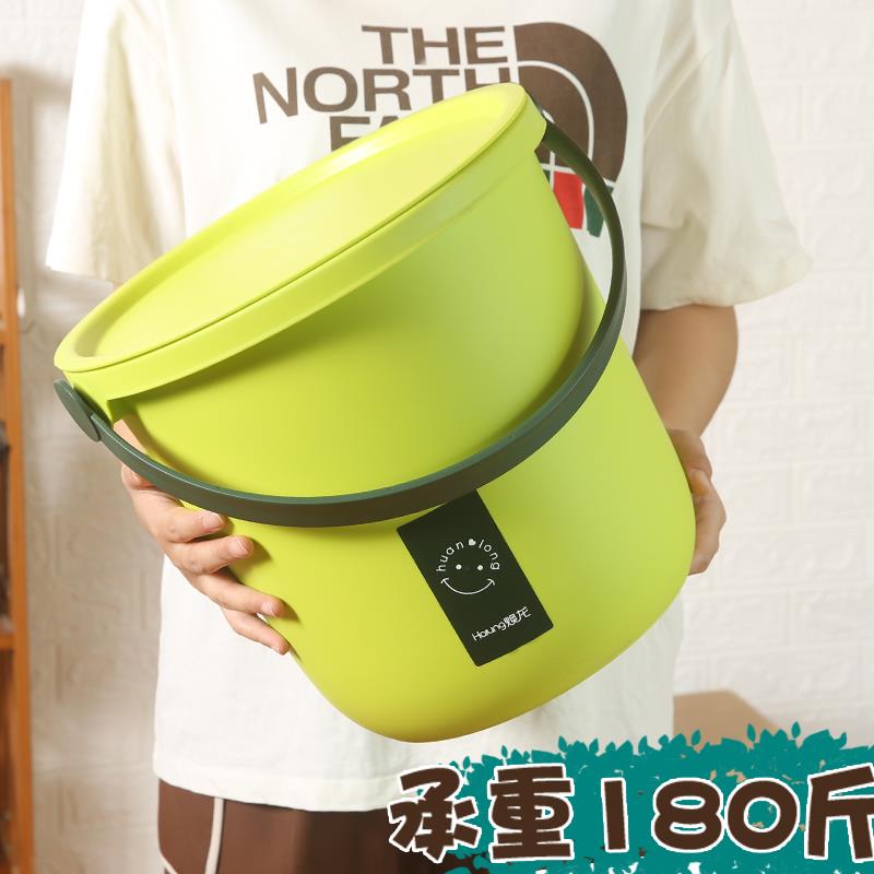有盖水桶手提可坐塑料桶带盖子子洗澡幼儿园收纳装鱼桶凳家用钓鱼