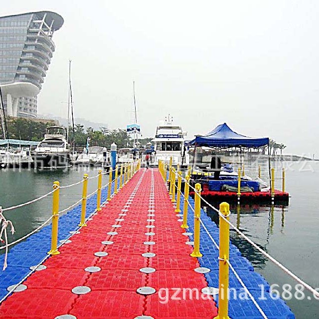 摩托艇泊位龙舟码头钓鱼平台水上浮筒游艇 水上平台浮动码头 摩托