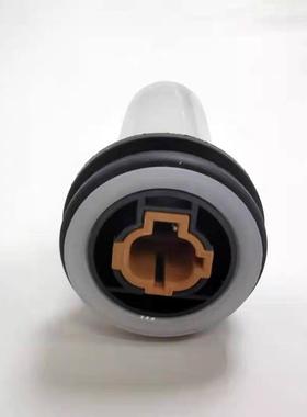 15-20斯巴鲁内陆传统Xv水水壶液位传感器雨刷水水壶传感器台湾品