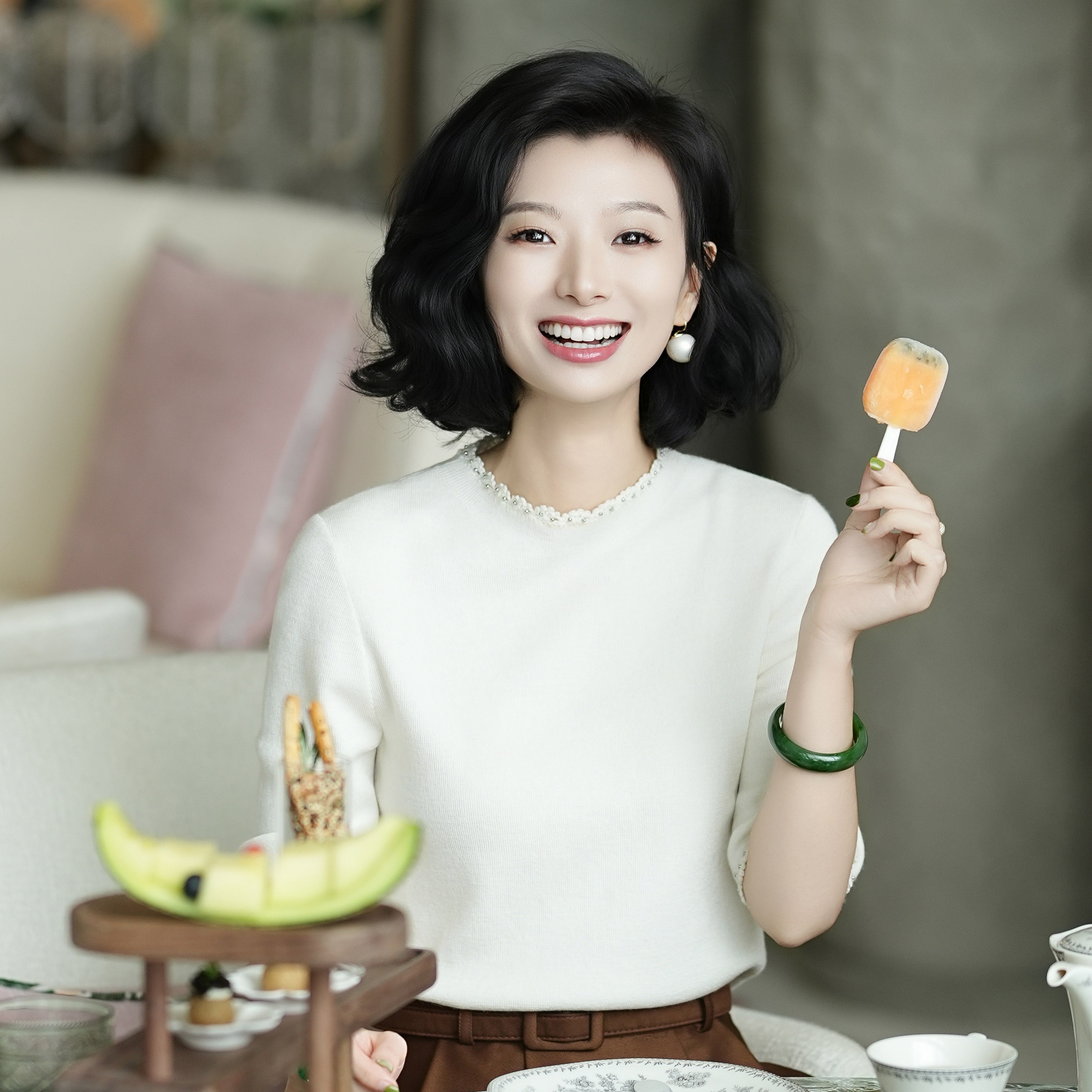 西子/【欧若拉】软糯羊毛半袖轻奢通勤高级感针织上衣女/MSYF144