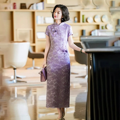 重工刺绣气质显瘦喜妈妈高定旗袍