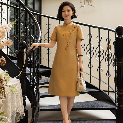 丝毛重工珠绣宴会修身改良旗袍女