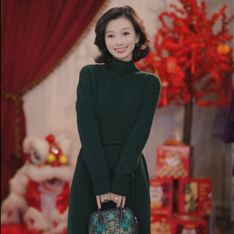 玉西子/【裹红云】100美利奴羊毛百搭半高领针织连衣裙/CQTJ0717