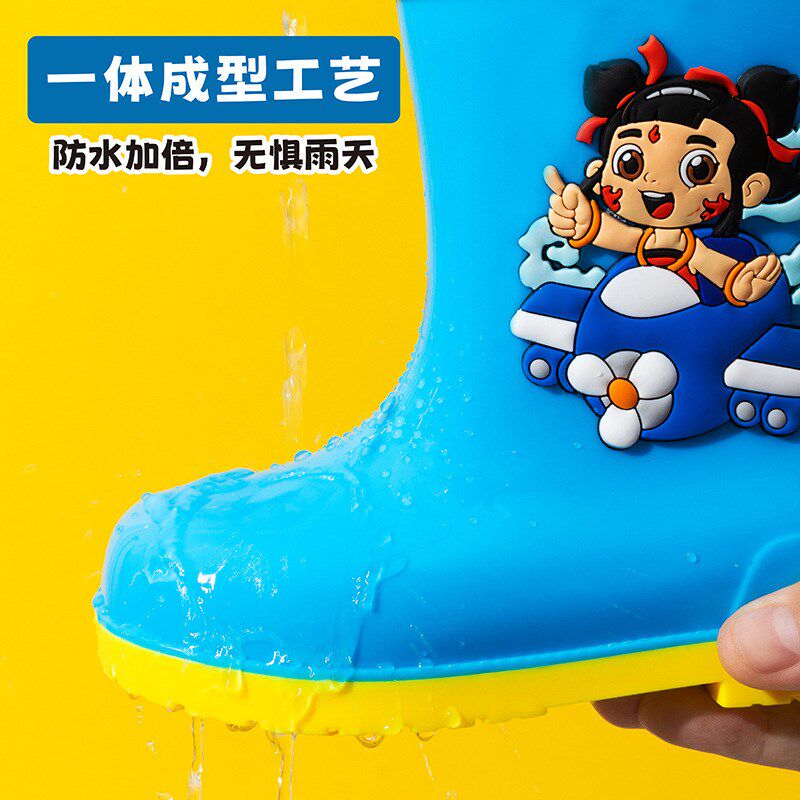 哪吒儿童雨鞋女童雨靴轻便防滑水鞋中童宝宝幼儿男童男孩小孩胶鞋