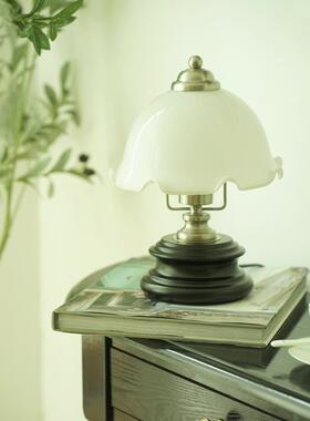 感轻奢色实木法式复黑古花YRB苞中古玻璃氛围灯卧感室床头小台灯