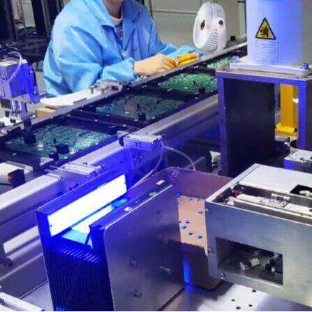 琦星效稳定自动化插件机器人机械手板电路板通用型