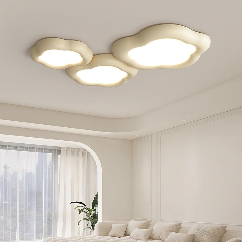 现代儿简约法式奶风全光顶谱护眼油童房云朵灯树XL6046脂卧室主客