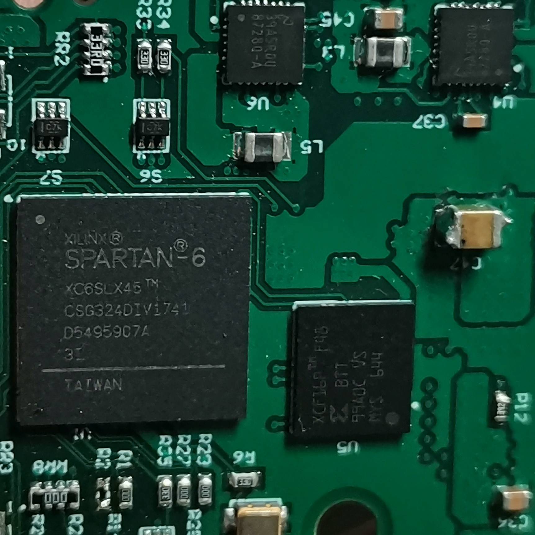 议价XC6SLX45-3CSG324I带板1张，17年批次另有X