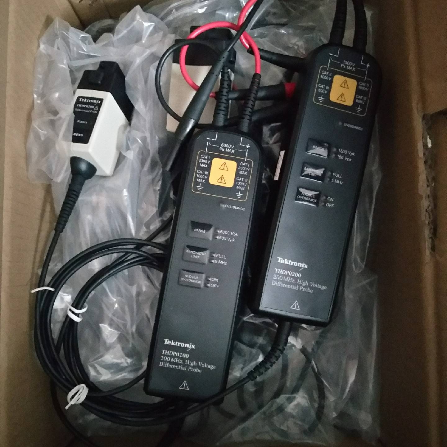 议价泰克THDP0100，0200高压差分探头，功能都正