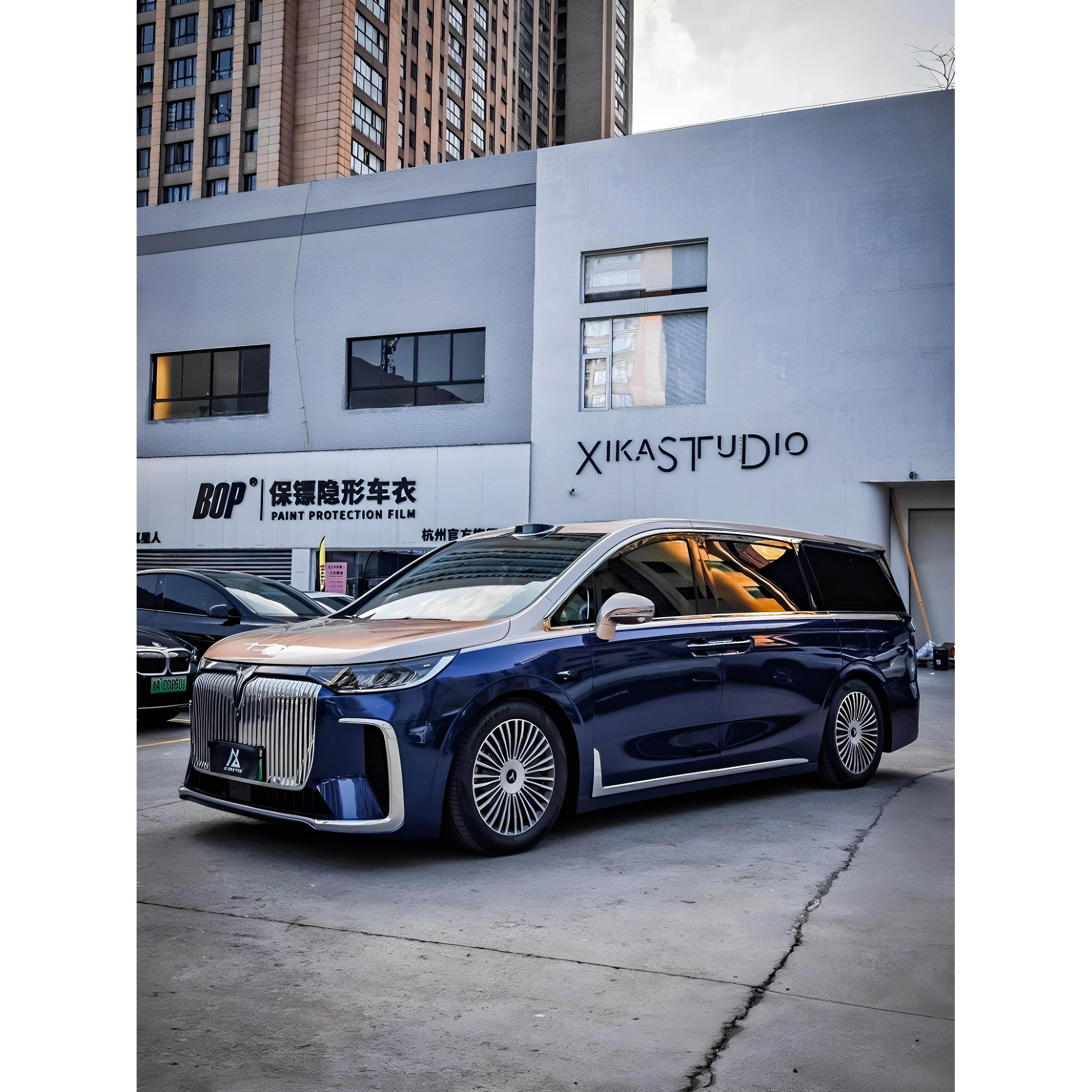 岚图梦想家悬浮车顶亮银双拼改色膜隐形车衣全车身贴膜玻璃隔热膜