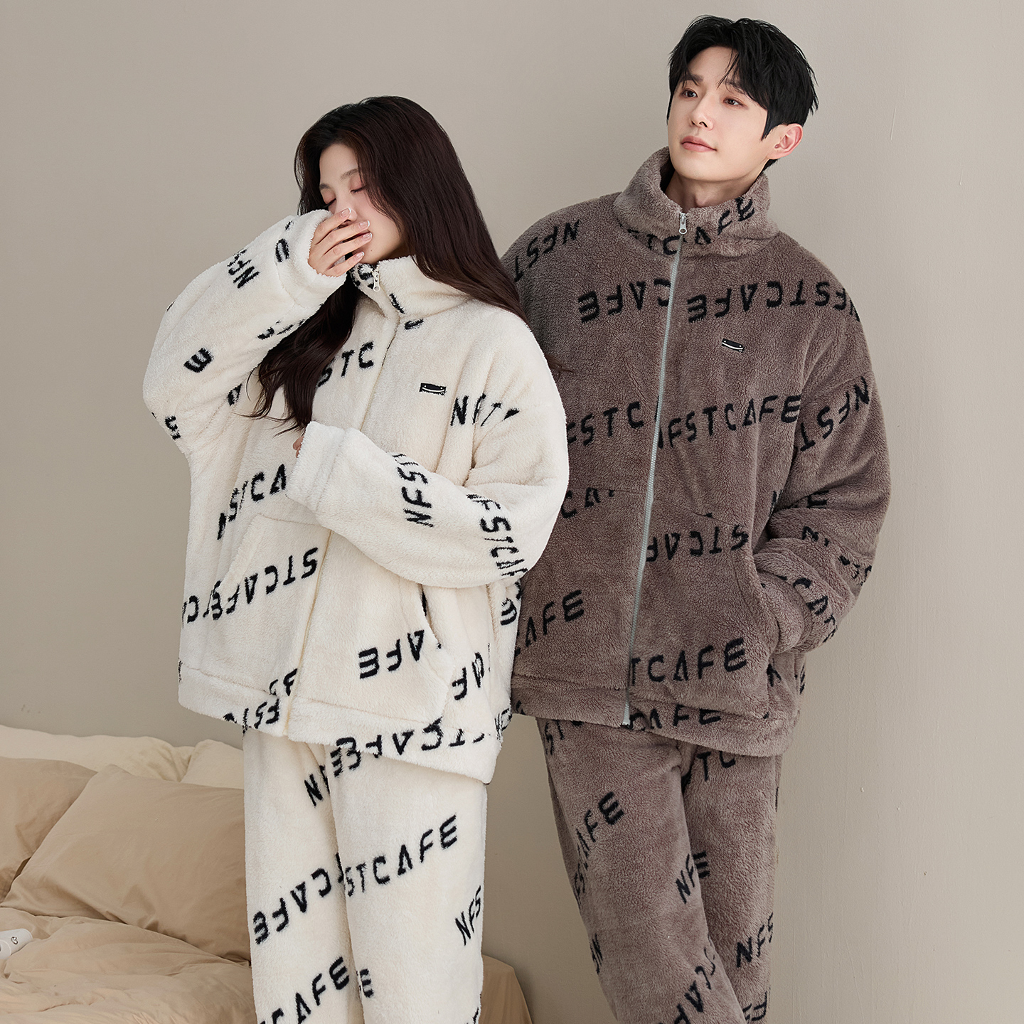 珊瑚绒情侣睡衣秋冬加厚保暖家居服套装可外穿字母印花可外穿