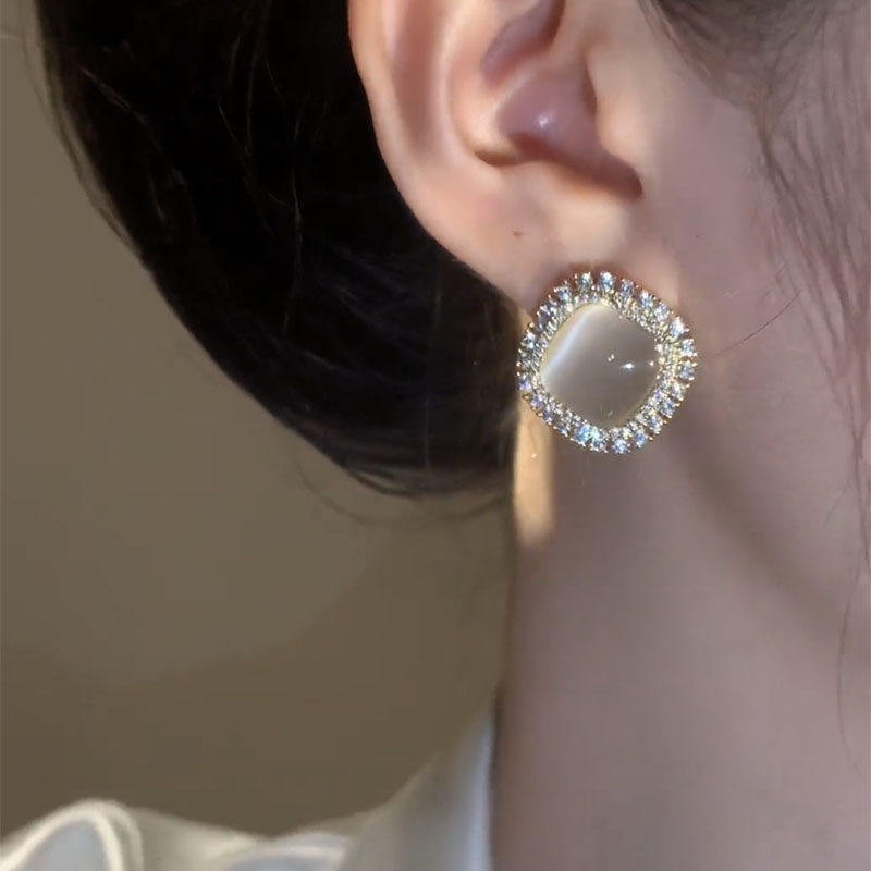 爆款水钻猫眼石耳钉复古气质大气轻奢高级感耳环女2026年新款耳饰