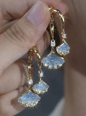 前后戴浅蓝色银杏叶水晶耳环锆石耳钉独特漂亮耳饰轻奢耳坠耳扣女
